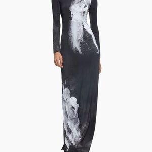 Elegant Black and White Long Sleeve Dress